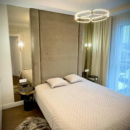 Апартаменты New Luxury & Free Parking *