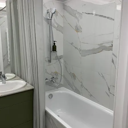 New Luxury & Free Parking Apartament Wilno