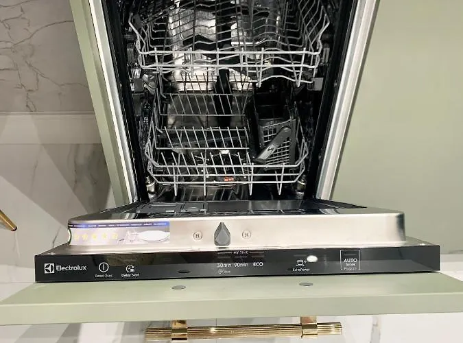 Apartament New Luxury & Free Parking *