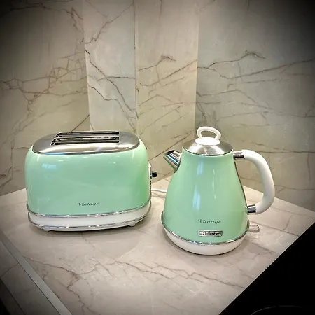 New Luxury & Free Parking * ヴィリニュス